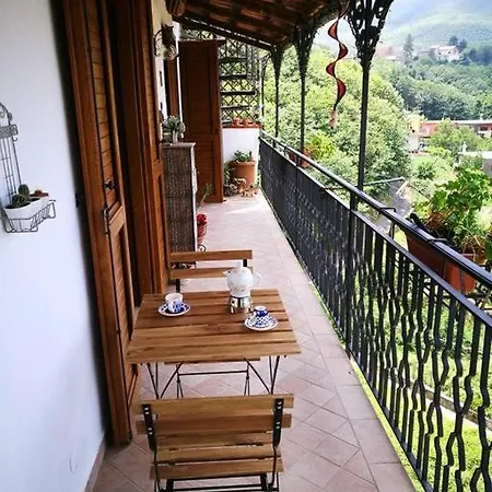 La Petite Maison - Panoramic Di Teresa De Martino Apartment *